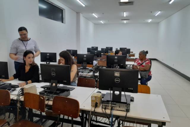 Projeto Declara Uniube oferece apoio para a declaração do Imposto de Renda em Uberlândia